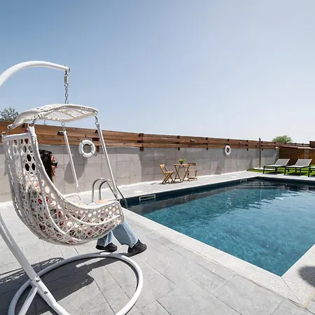 펜션 Ktima To Alliotiko - 2 *